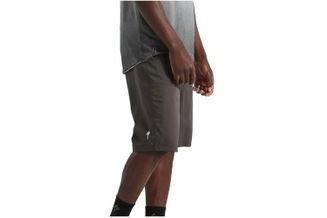 Pantaloni scurti SPECIALIZED Men's Trail w/ Liner - Charcoal